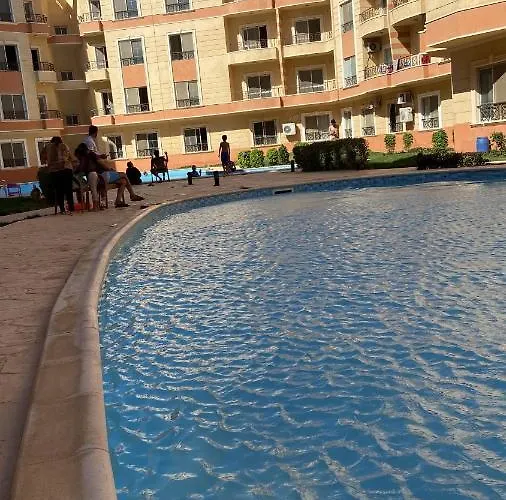 الياقوتة الحمراء Red Ruby Hurghada