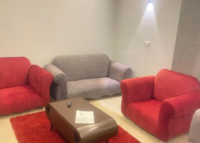 الياقوتة الحمراء Red Ruby *